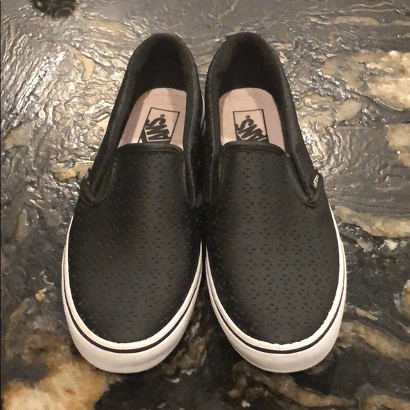 Vans Shoes - Vans off the wall slip ons